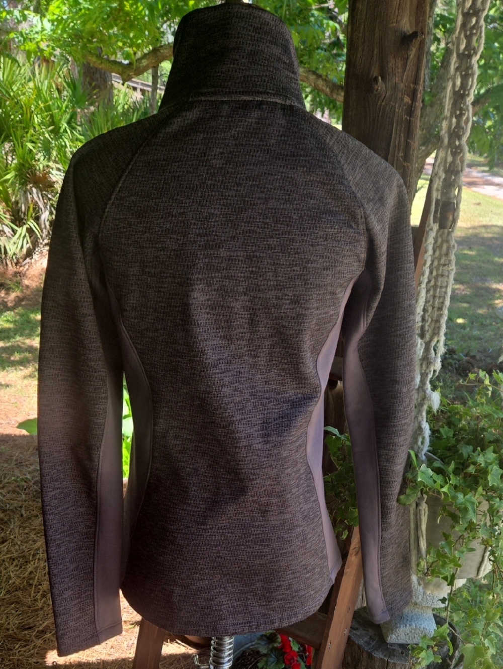 The North Face Lavender Zip Front Activewear Jacket Size Small - Picture 5 of 11